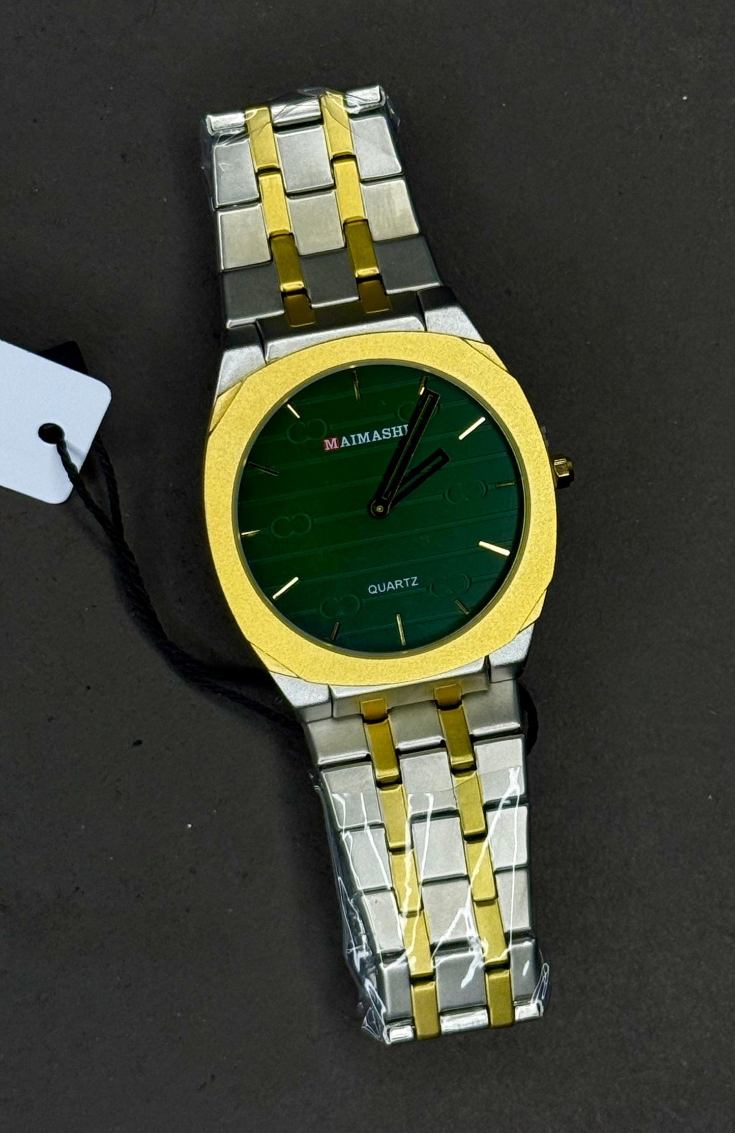 MaiMashi Elegant Slim Butterfly Lock Watch – Stainless Steel