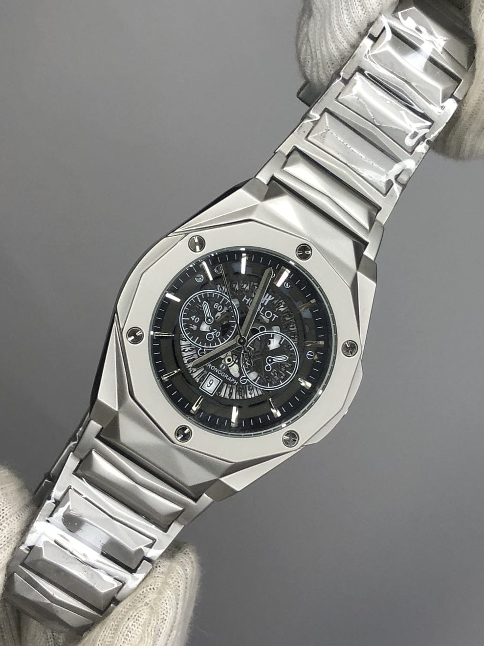 Hublo Skeleton Dial Black Chain Watch