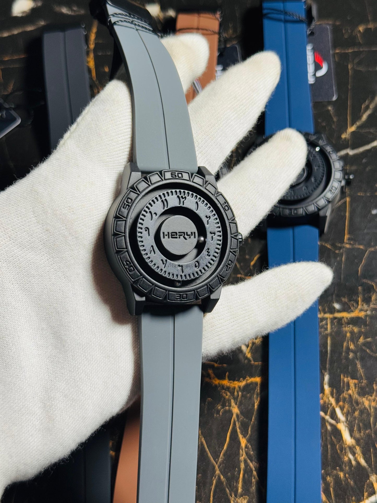 Hervi Silicon Strap Watch – Magnetic Lock Watch